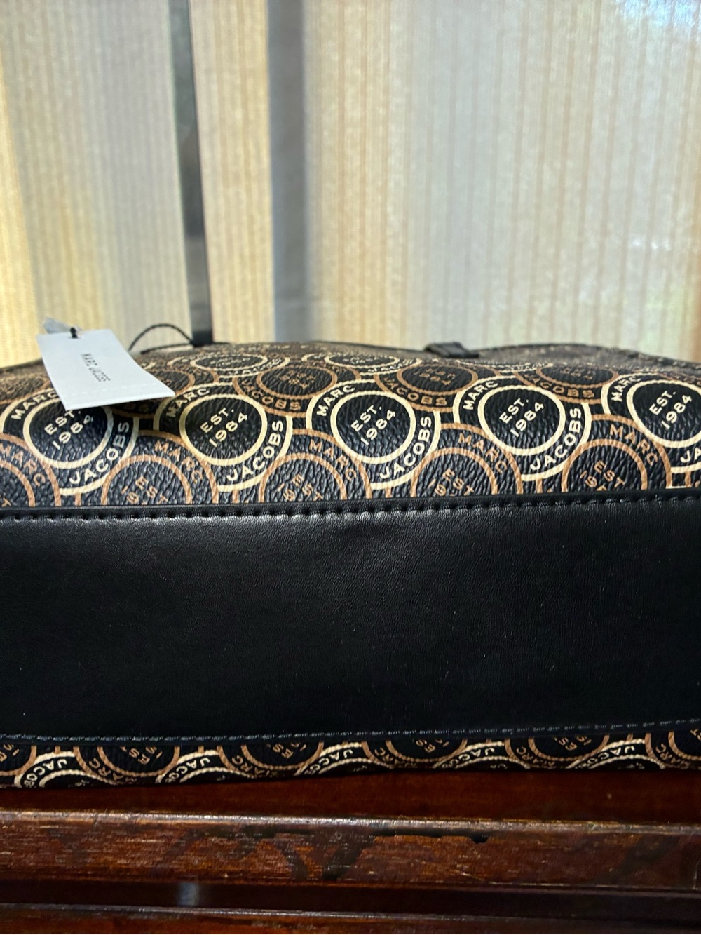 Marc Jacobs Mini Grind Signet Tote NWT - Picture 3 of 6